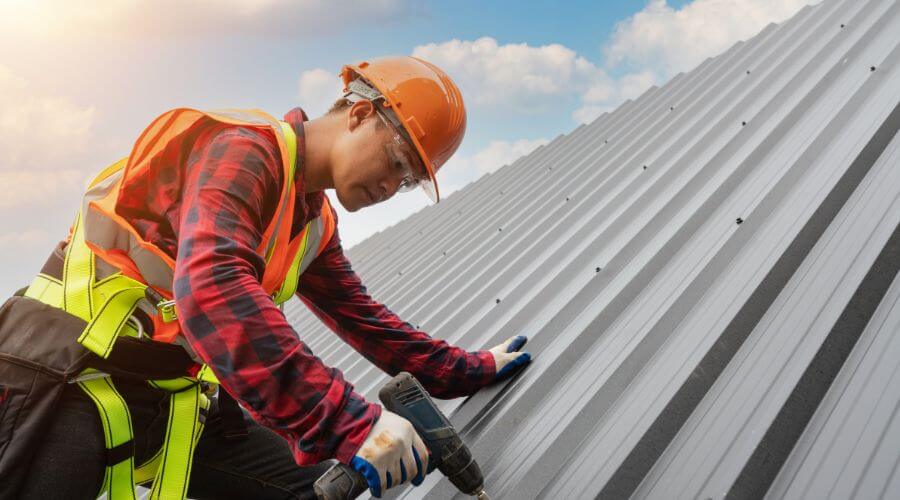 Professional gutter cleaning in Fairmont, MN